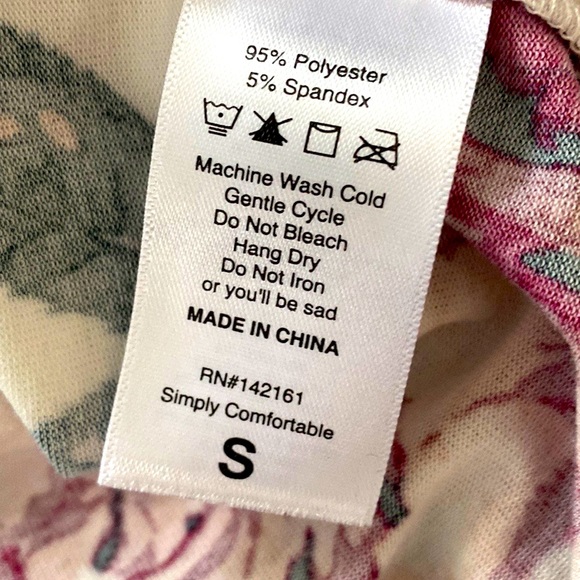 Red, Pink, and Green Rose Pattern Unisex Henley Top | LuLaRoe Mark - Picture 8 of 10